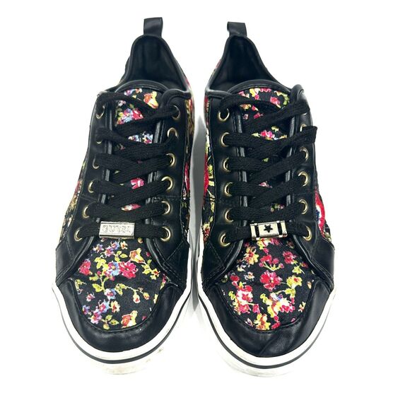 GUESS WGGOODLY Womens Floral M Sneakers, Fabric, Leather Trim Sz 7M - Picture 1 of 11